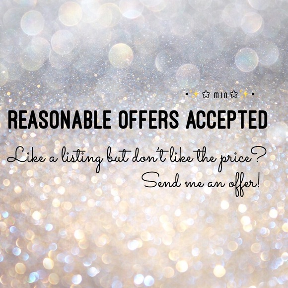 Gold Coin Earrings - Picture 4 of 4